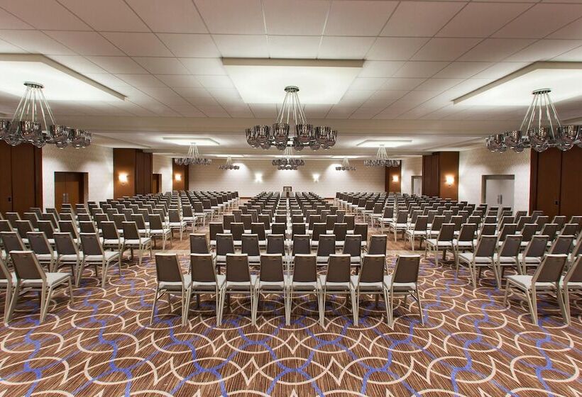 Отель Sheraton Pittsburgh Airport