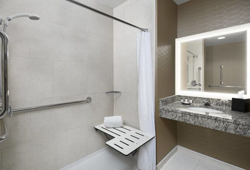 Отель Sheraton Pittsburgh Airport