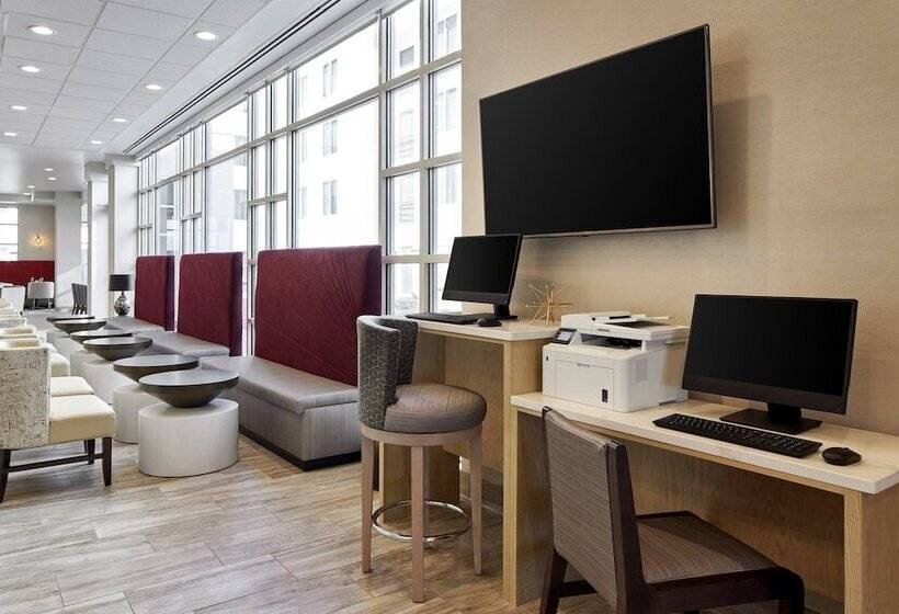 호텔 Sheraton Richmond Airport