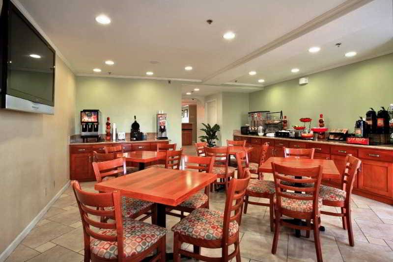 בית מלון כפרי Signature Temecula