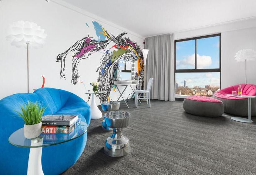 Studio Allston Hotel Boston