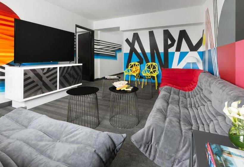 Studio Allston Hotel Boston