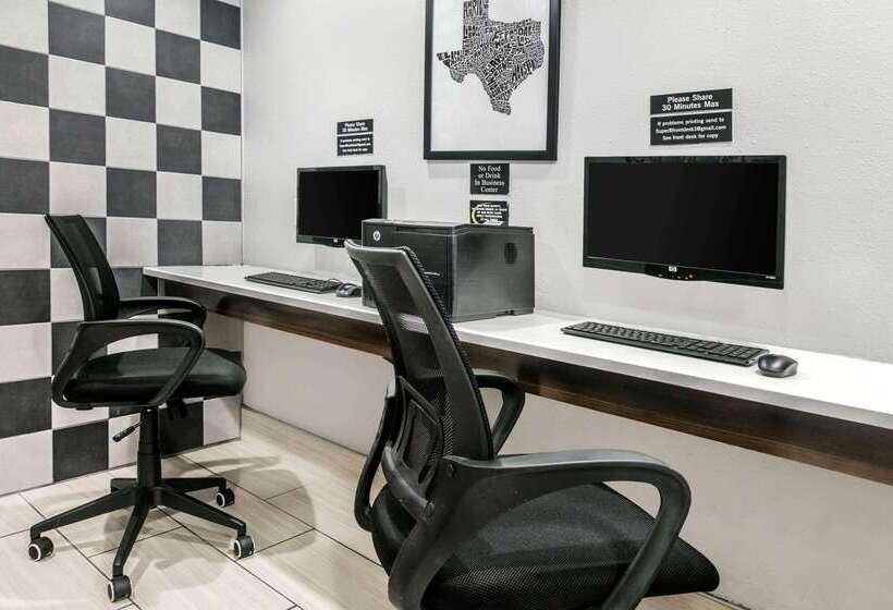 ホテル Super 8 By Wyndham Austin University/downtown Area