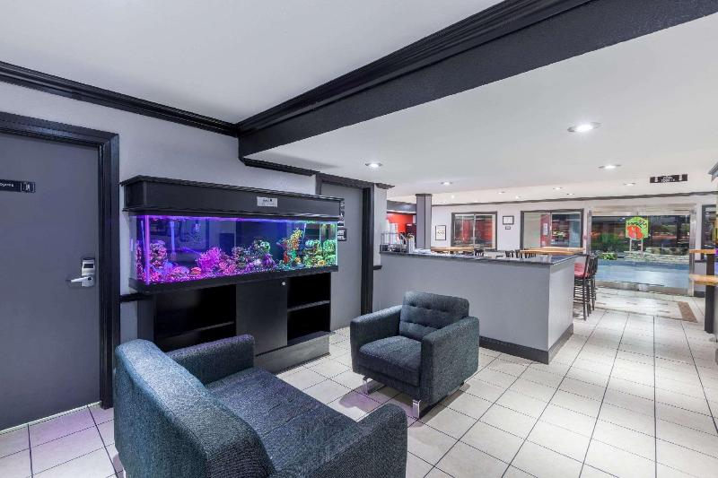 ホテル Super 8 By Wyndham Austin University/downtown Area