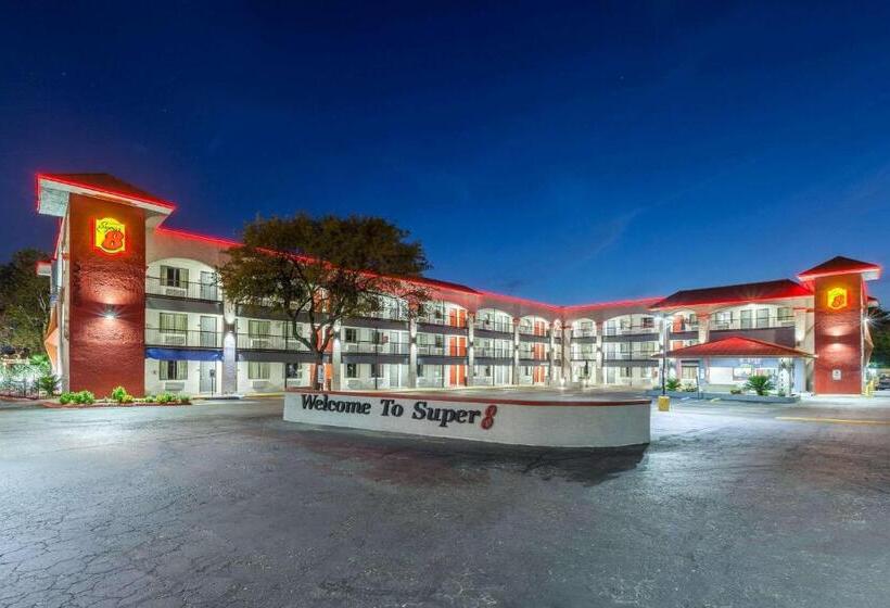 ホテル Super 8 By Wyndham Austin University/downtown Area