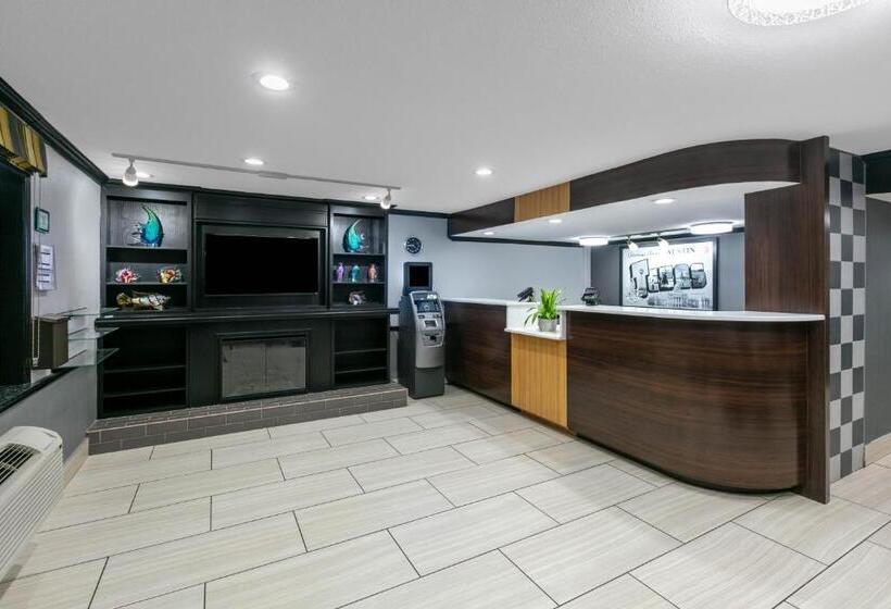 ホテル Super 8 By Wyndham Austin University/downtown Area