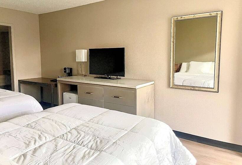 فندق Super 8 By Wyndham Blythe