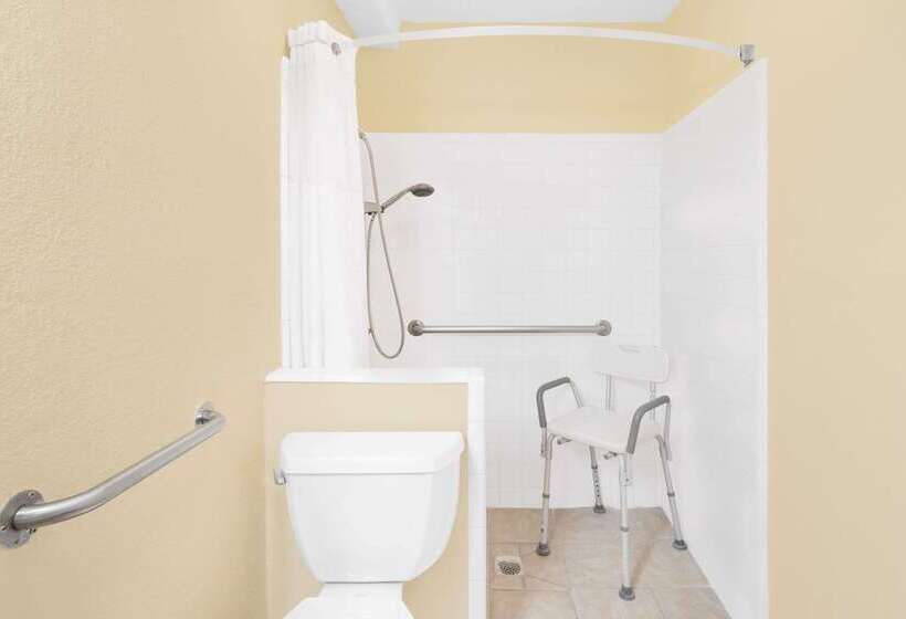 בית מלון כפרי Super 8 By Wyndham Kerrville Tx