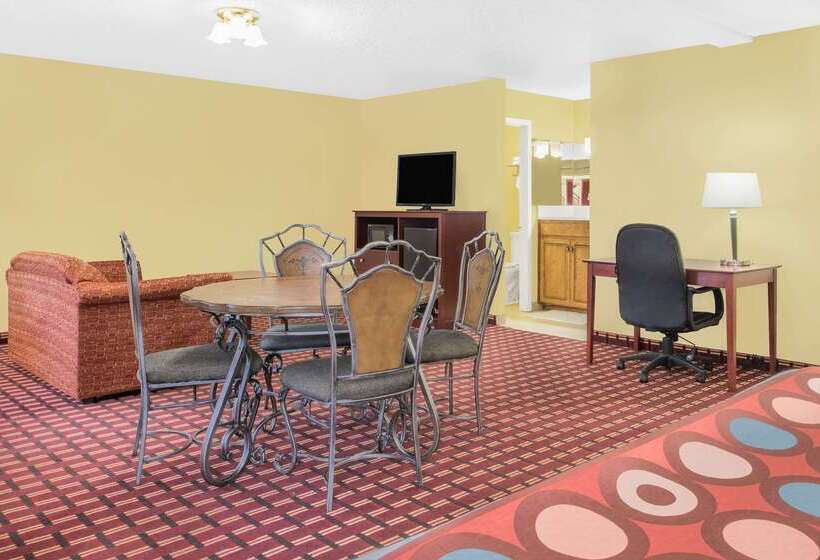 בית מלון כפרי Super 8 By Wyndham Kerrville Tx