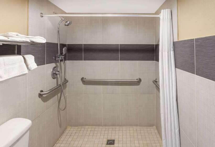 호텔 Super 8 By Wyndham Kingsville