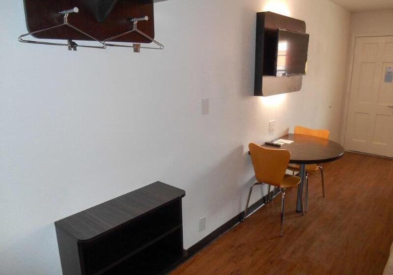 فندق Surestay  By Best Western San Antonio Riverwalk