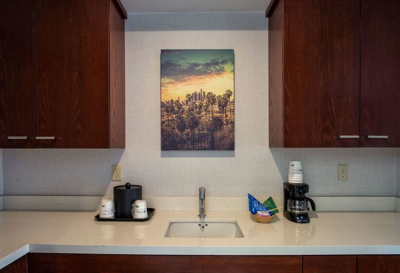 Surestay Hotel By Best Western Santa Monica