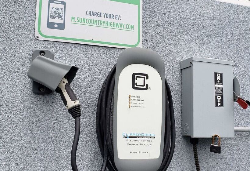 Surestay Hotel By Best Western Santa Monica