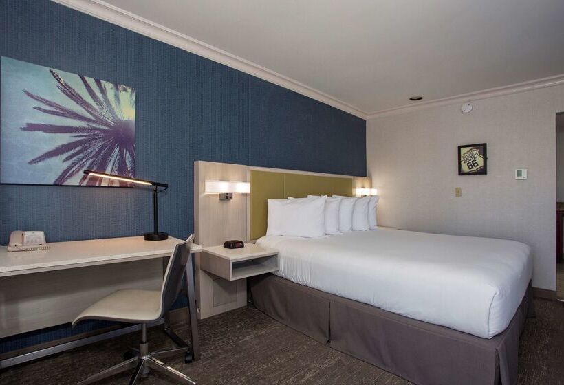 Surestay Hotel By Best Western Santa Monica