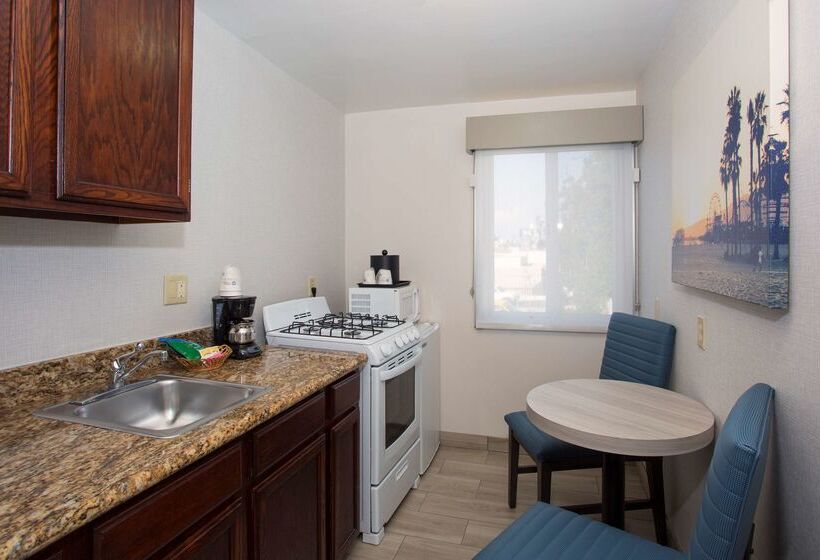 Surestay Hotel By Best Western Santa Monica