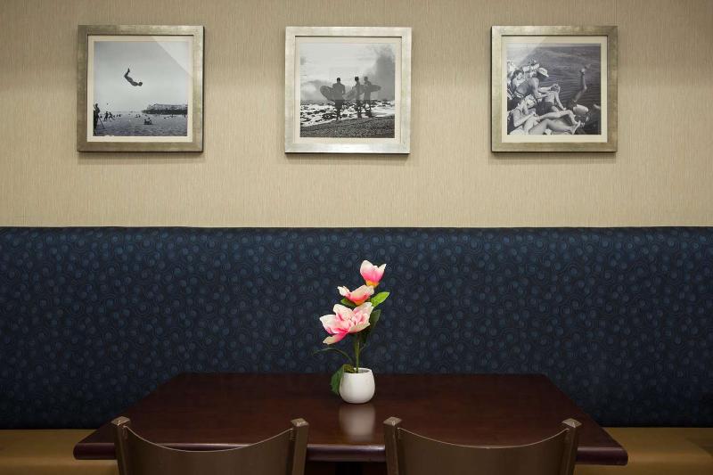 Surestay Hotel By Best Western Santa Monica