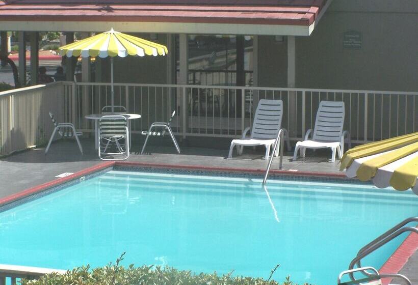 فندق The Inn At Market Square