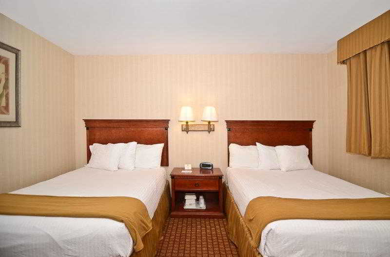 호텔 Inn On Storrs