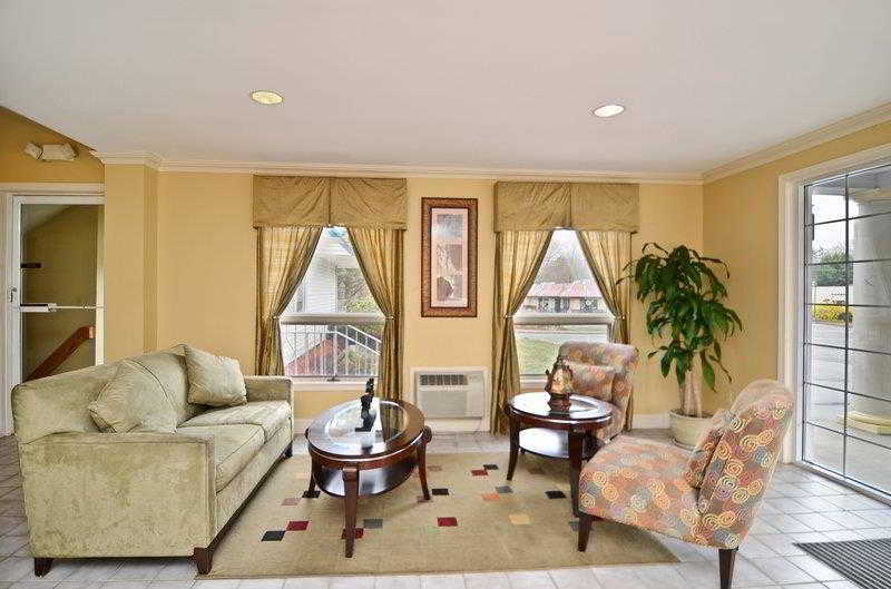 호텔 Inn On Storrs