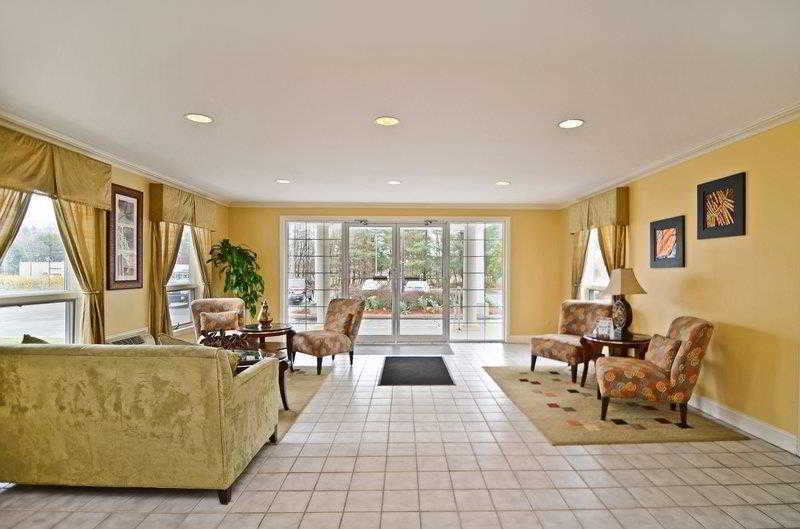 호텔 Inn On Storrs