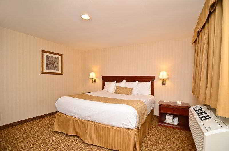 酒店 Inn On Storrs