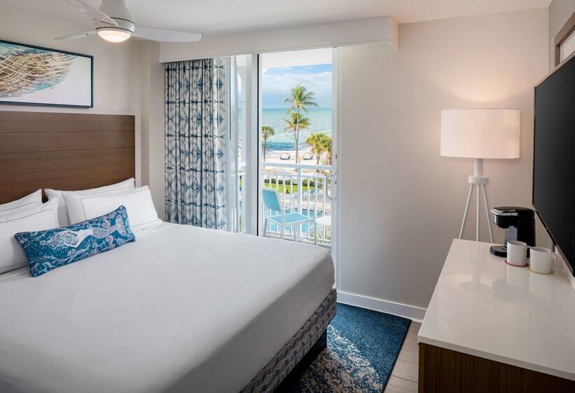 فندق The Reach Key West, Curio Collection By Hilton