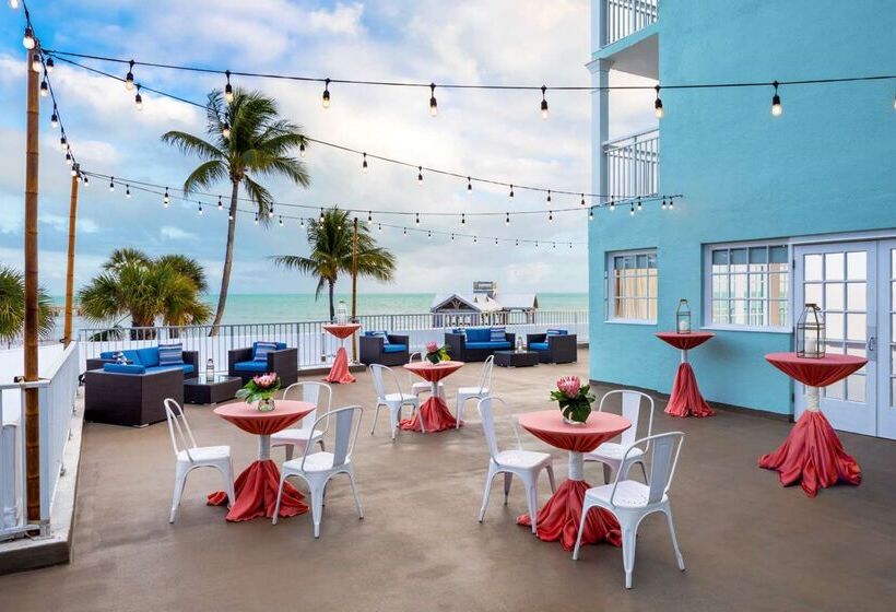 فندق The Reach Key West, Curio Collection By Hilton