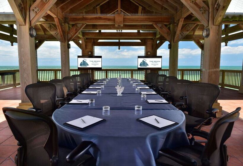 فندق The Reach Key West, Curio Collection By Hilton