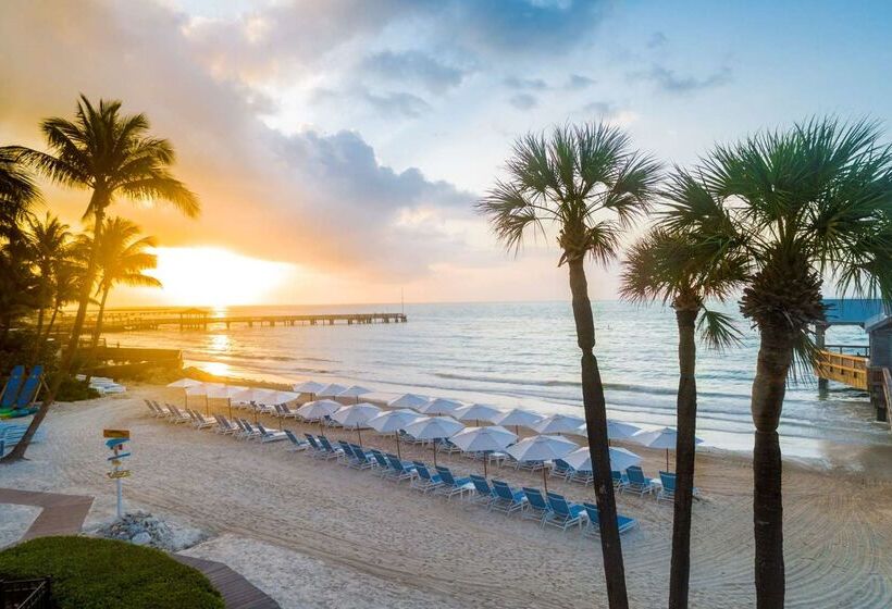 فندق The Reach Key West, Curio Collection By Hilton