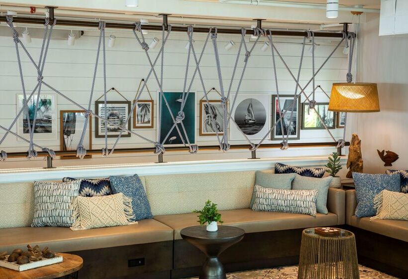 فندق The Reach Key West, Curio Collection By Hilton