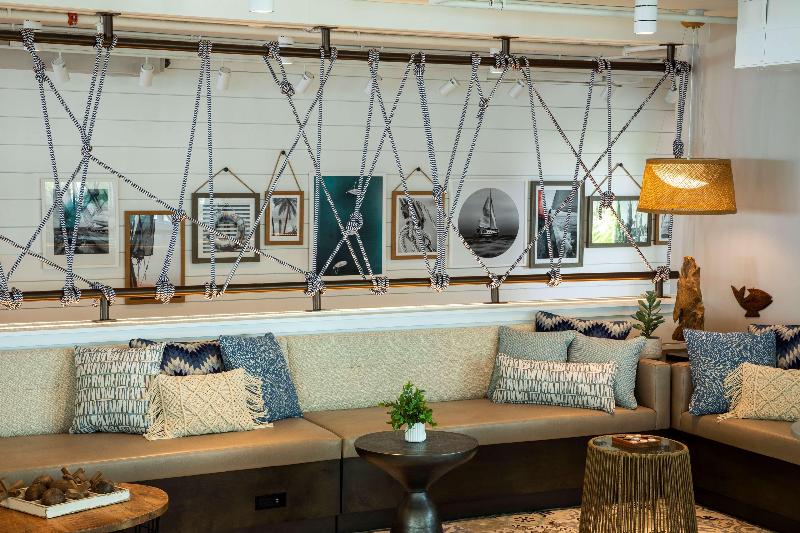 فندق The Reach Key West, Curio Collection By Hilton