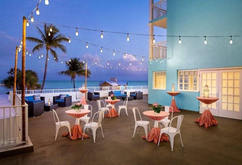 فندق The Reach Key West, Curio Collection By Hilton