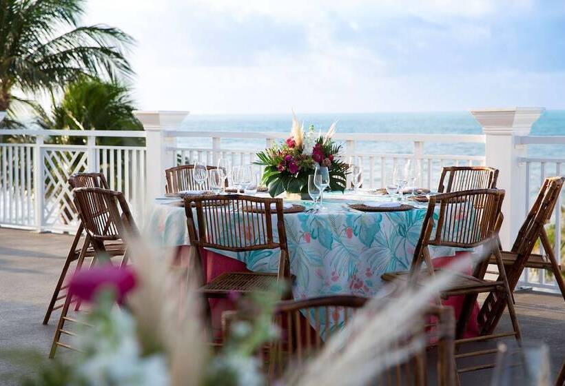 فندق The Reach Key West, Curio Collection By Hilton