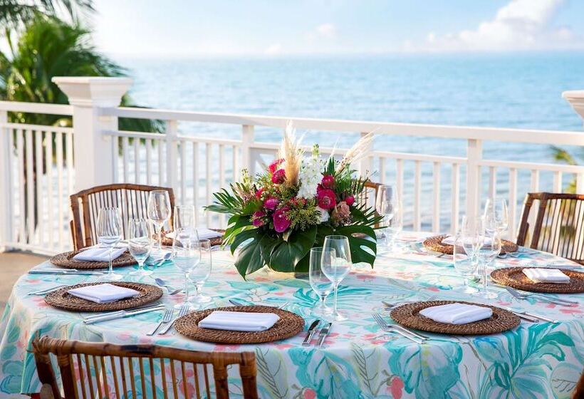 فندق The Reach Key West, Curio Collection By Hilton