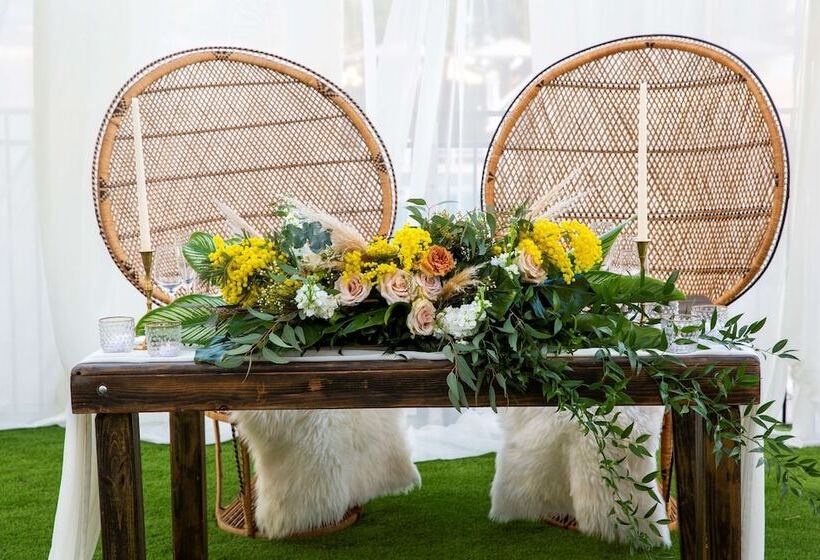 فندق The Reach Key West, Curio Collection By Hilton