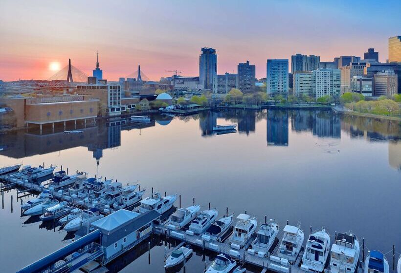 فندق The Royal Sonesta Boston