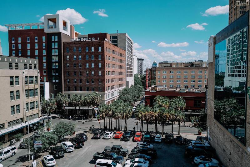 The St. Anthony, A Luxury Collection Hotel, San Antonio