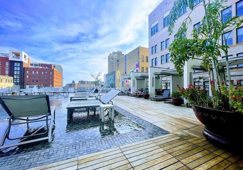 The St. Anthony, A Luxury Collection Hotel, San Antonio