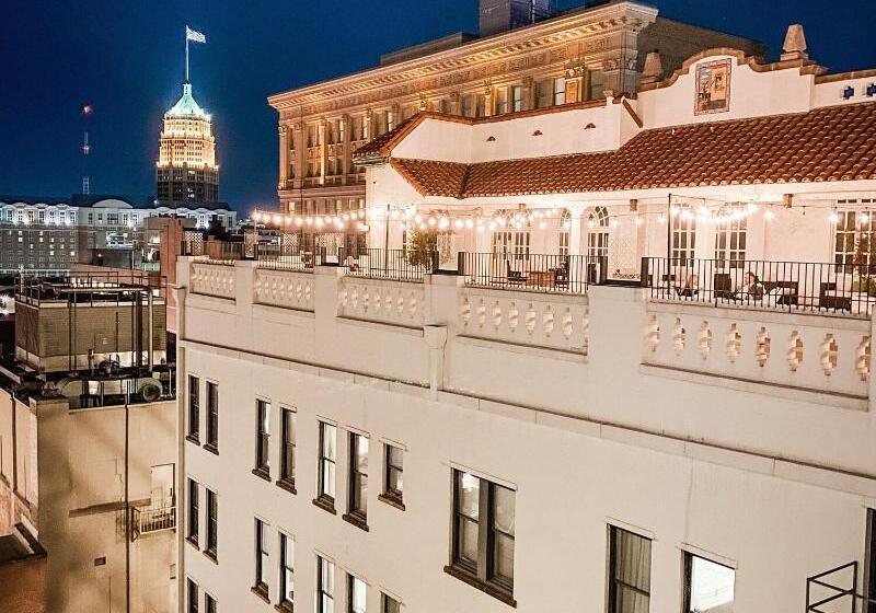 The St. Anthony, A Luxury Collection Hotel, San Antonio