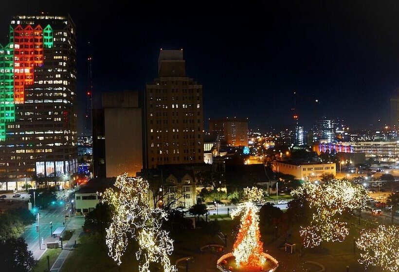 The St. Anthony, A Luxury Collection Hotel, San Antonio