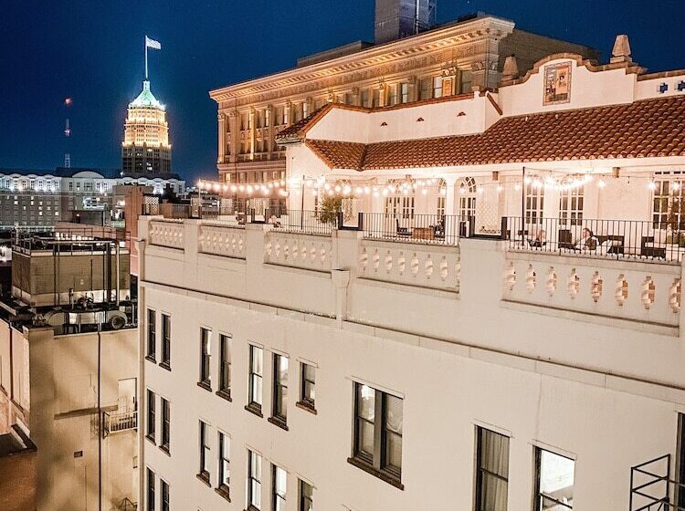 The St. Anthony, A Luxury Collection Hotel, San Antonio