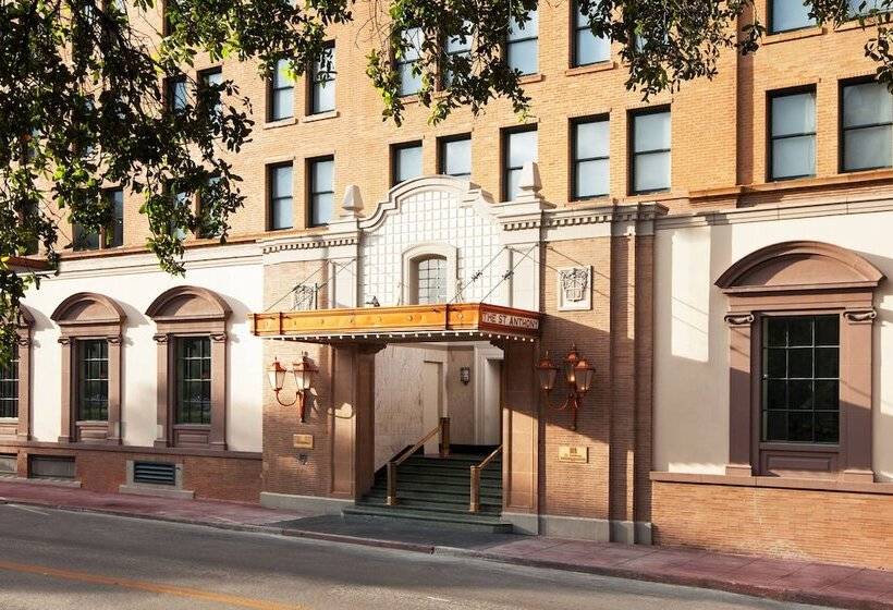 The St. Anthony, A Luxury Collection Hotel, San Antonio