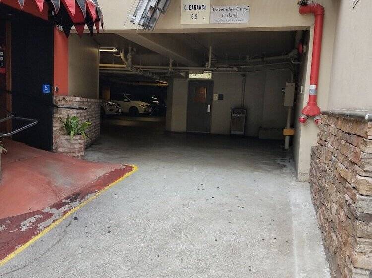 Отель Travelodge By Wyndham San Francisco Bay