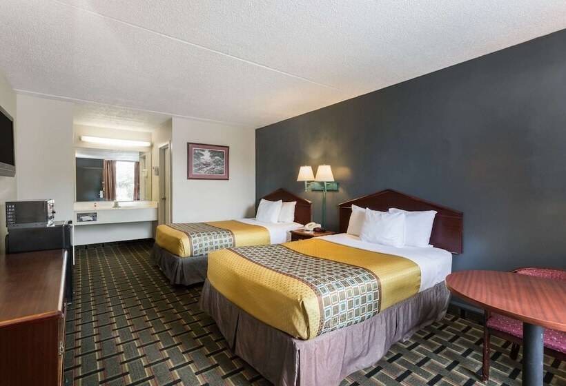 فندق Travelodge By Wyndham Savannah Area/richmond Hill