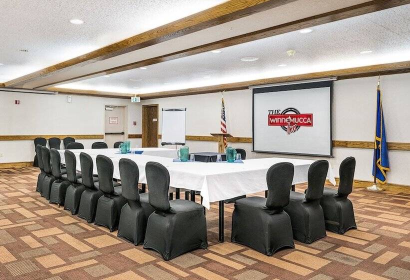 فندق Winnemucca Inn & Casino