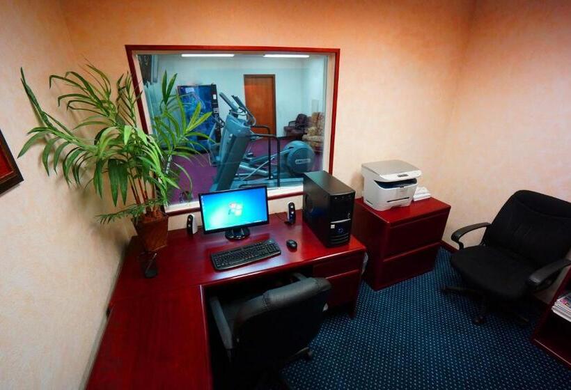 فندق Winnemucca Inn & Casino