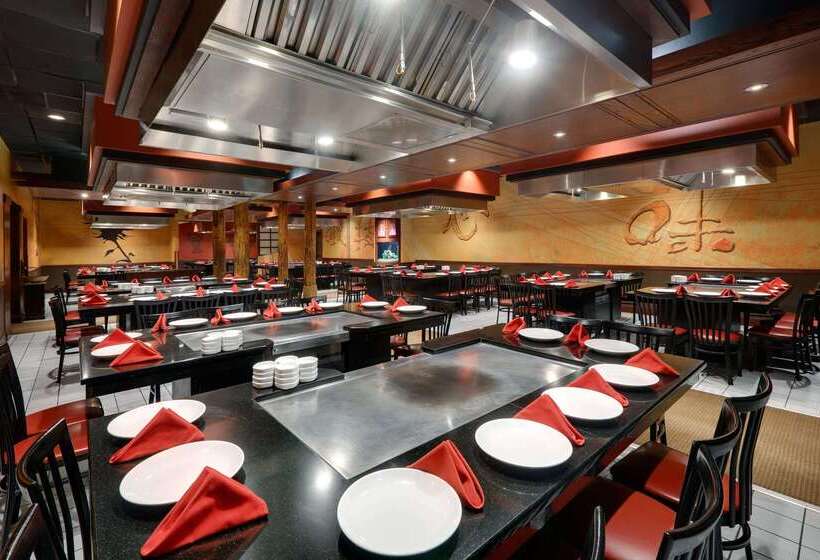 هتل Wyndham Riverfront