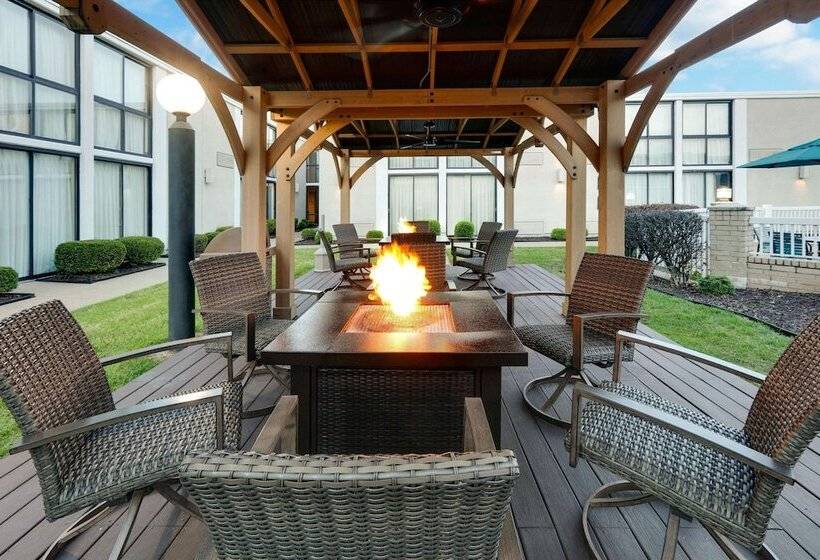 هتل Wyndham Riverfront