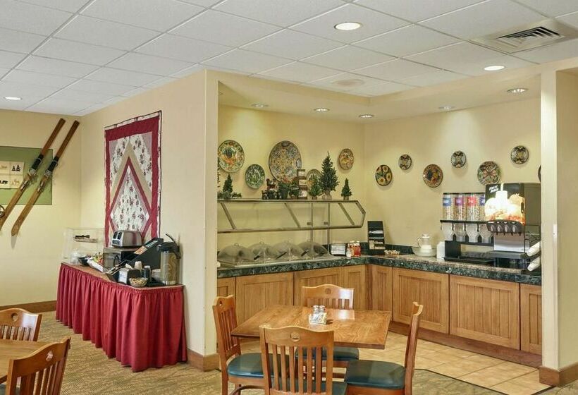 בית מלון כפרי Madison Plaza