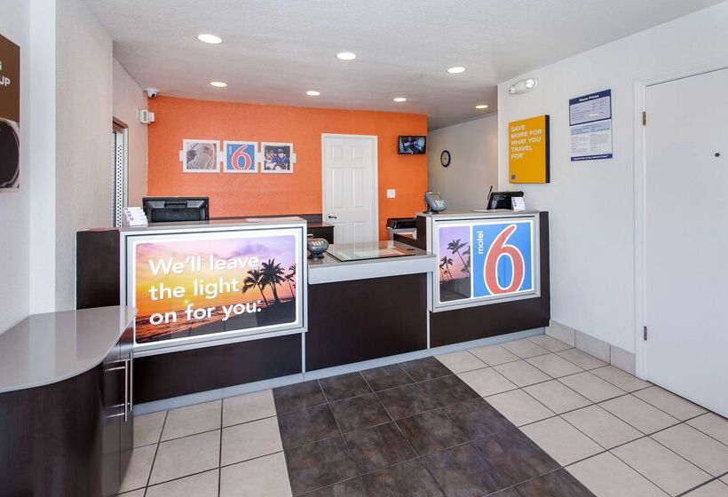 Motel 6rosemead, Ca  Los Angeles